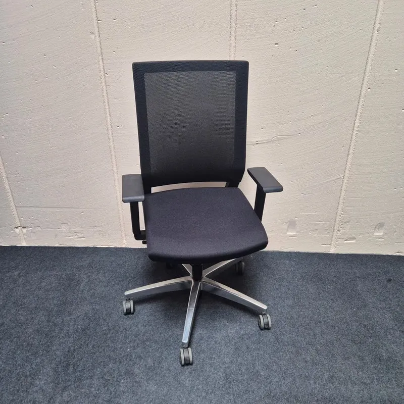 Bürodrehstuhl / Dauphin "Viasit"