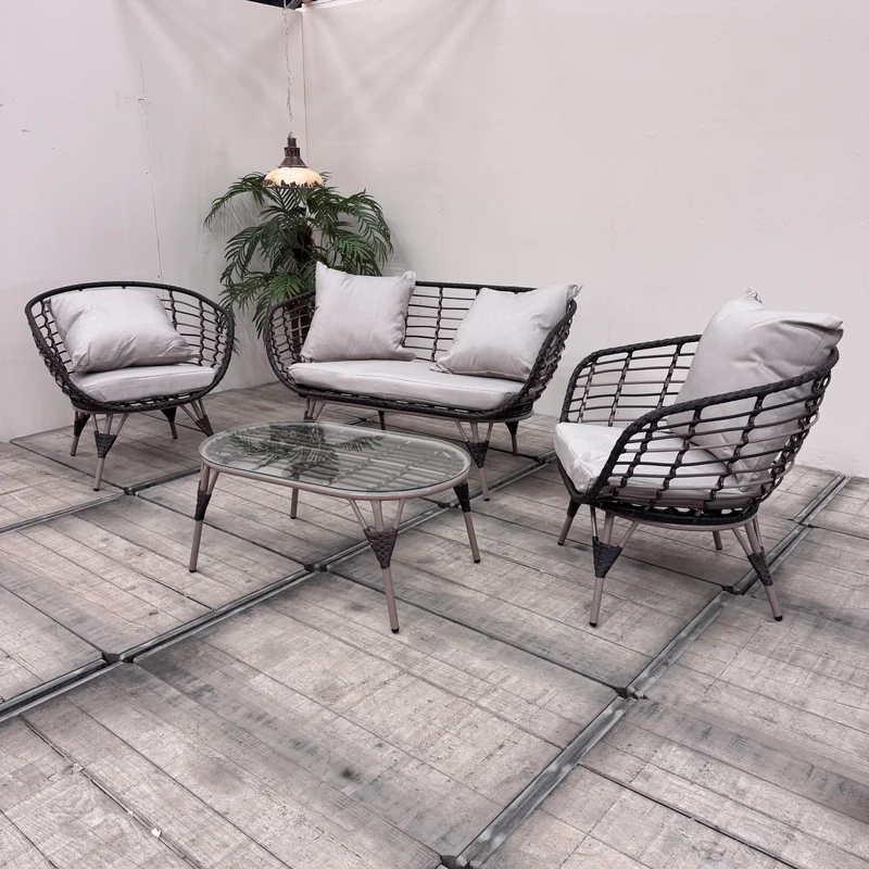 Outdoor Rattan Sitzgruppe mit Sofa Zwei Sessel und Couchtisch Gartenmöbel