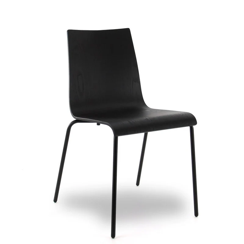 Stapelstuhl | Designerstuhl | Schwarz | Holzschale Eiche - auf Rechnung kaufen