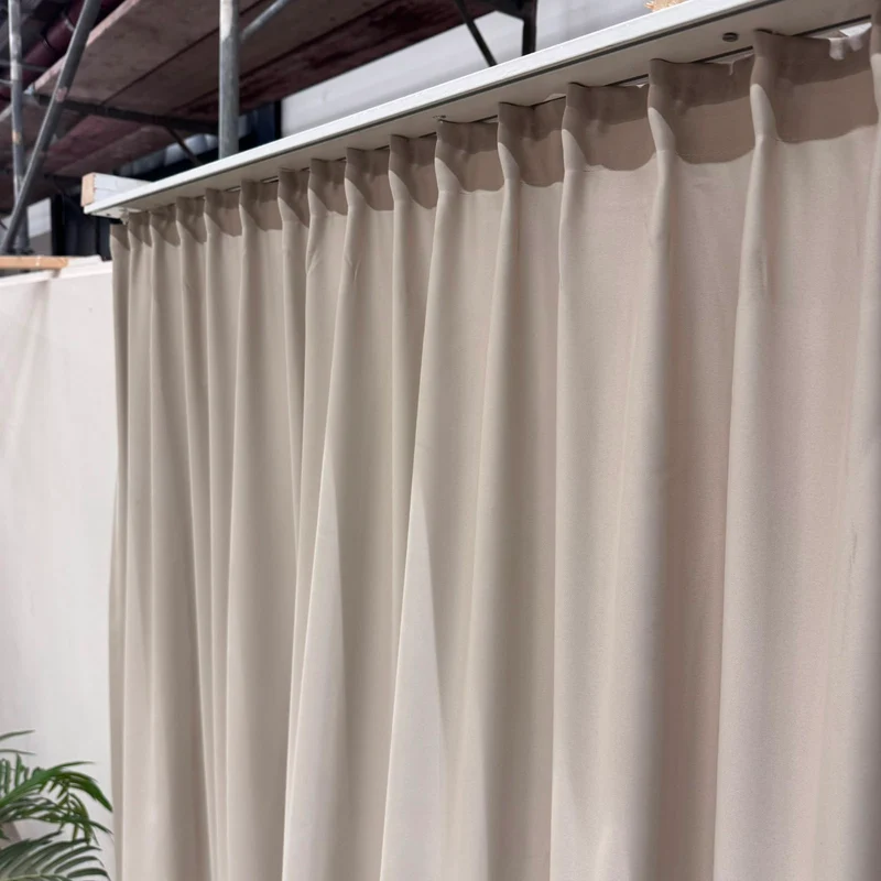 Gardine Beige Satin 110x225 Verdunkler Vorhang Gebraucht