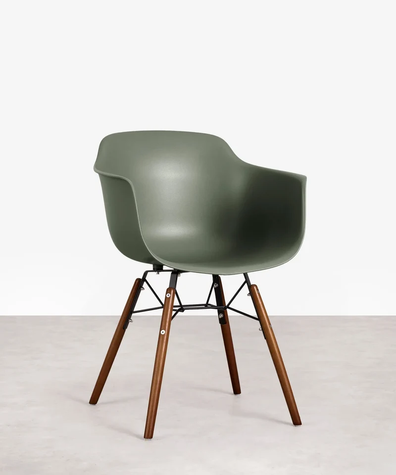 Silla de Polipropileno y Madera con Reposabrazos Elon Arms