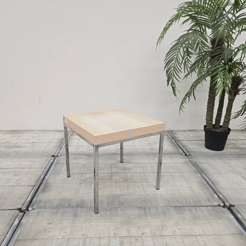 IKEA Klubbo Beistelltisch Hellbraun Holz Quadratisch mit Metallgestell Tisch Gebraucht