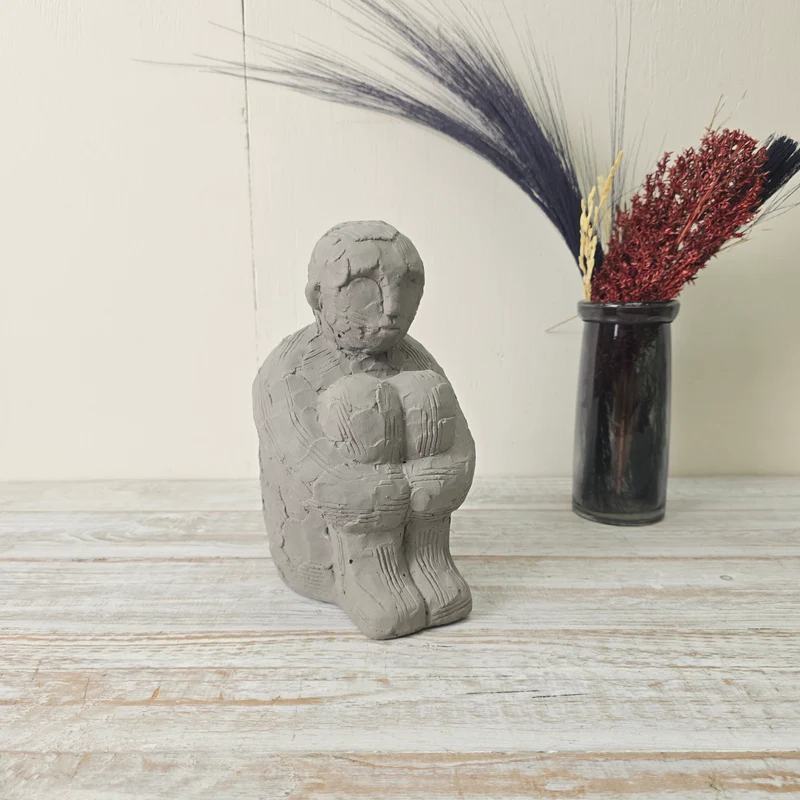 J-Line Figur Skulptur 25cm Figur Mensch Grau Zement Handgemacht Deko