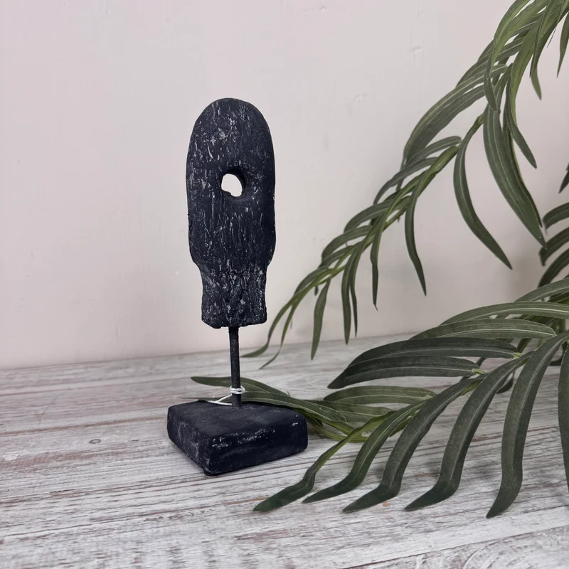 Countryfield Skulptur Moroa anthrazit Schwarz auf Standfuß Deko Figur