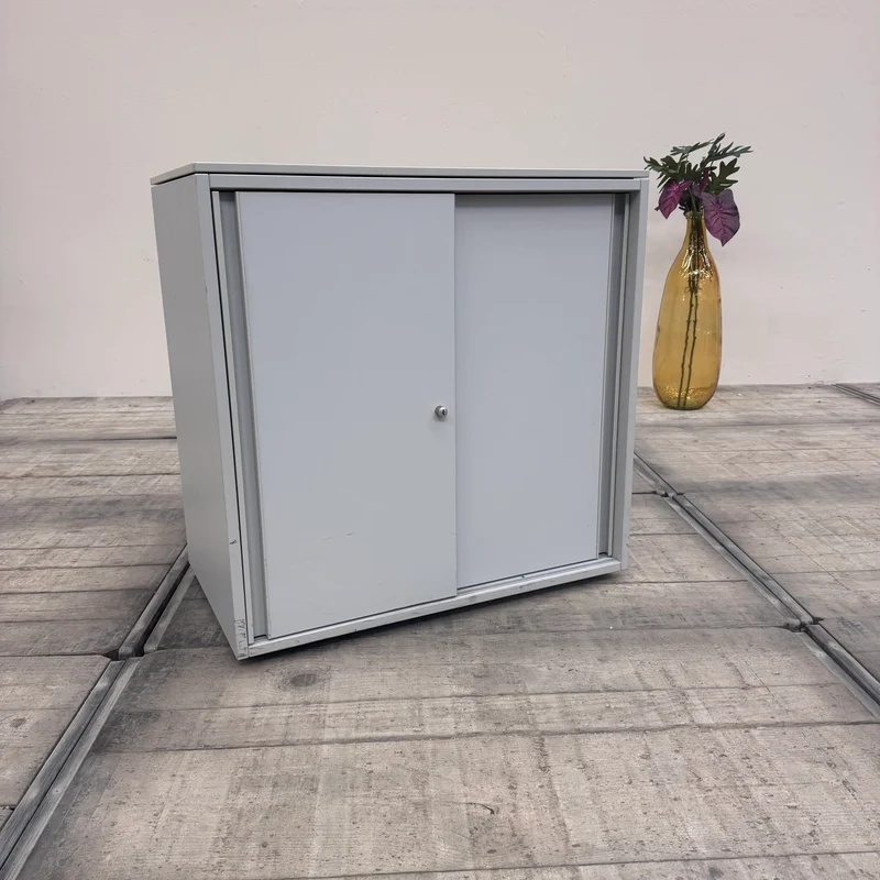 Planmöbel Sideboard 80cm 2OH Lichtgrau Büro Schrank gebraucht