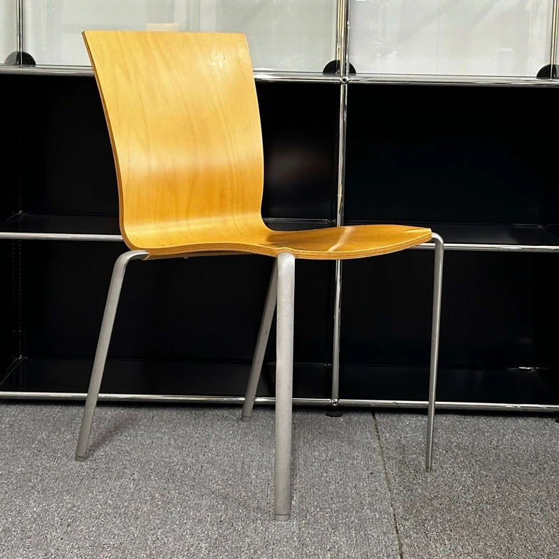 Vitra Holz Stapelstuhl