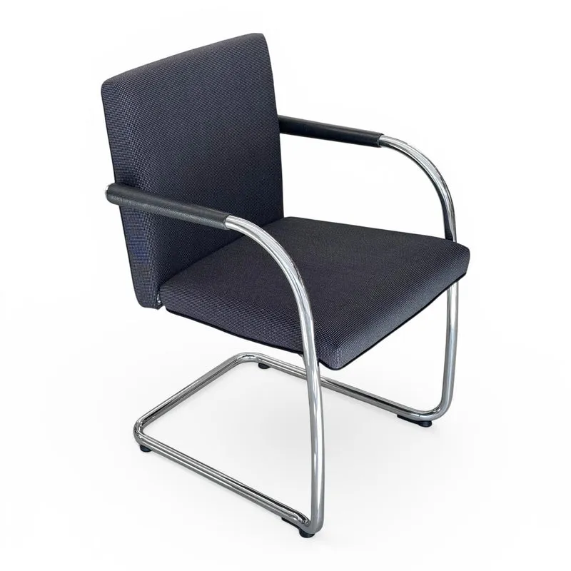 Vitra VisaSoft Besucherstuhl stapelbar