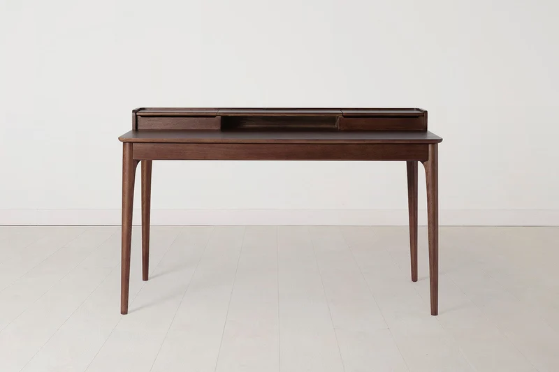 Schreibtisch 01, Nussbaum