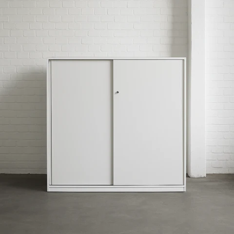 Steelcase Sideboard 3OH weiß