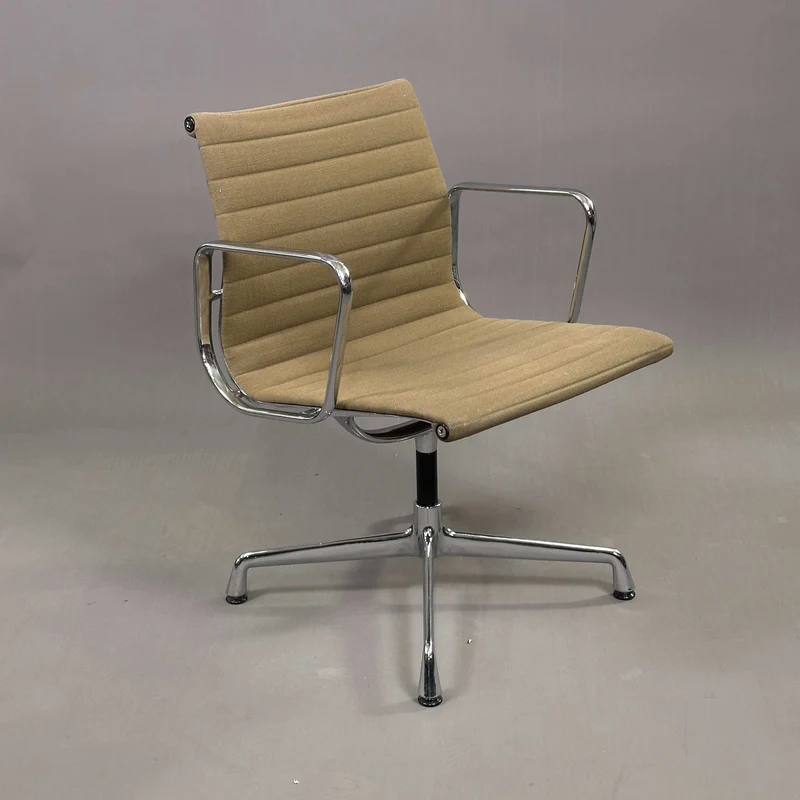 Vitra EA 107 Hopsak braun