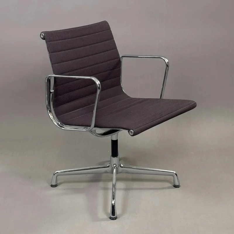 Vitra EA 108 Hopsak schwarz-chocolate
