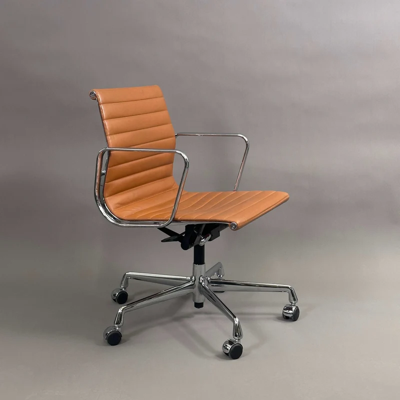 Vitra EA 117 Premiumleder hellbraun