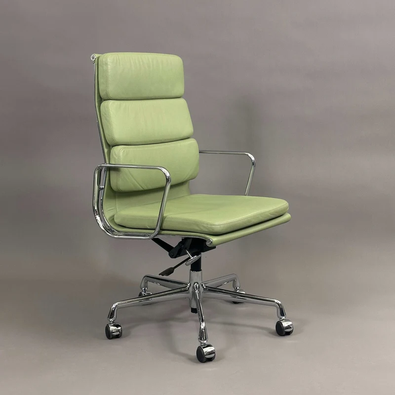 Vitra EA 219 Leder hellgrün