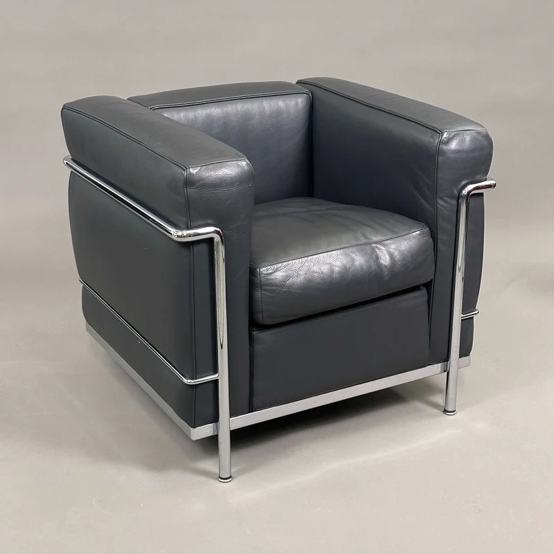 Cassina LC2 Sessel Leder anthrazit