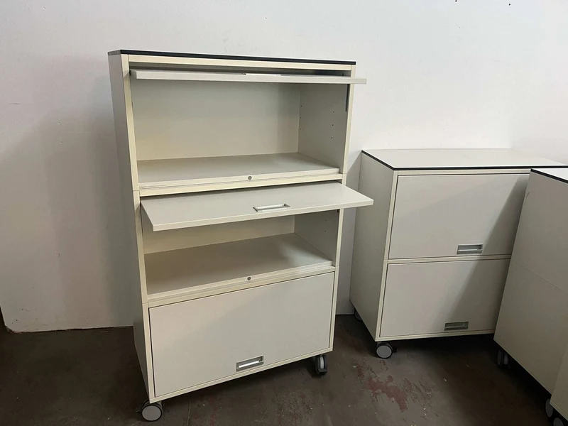 Vario M1 Highboard 4 OH Element