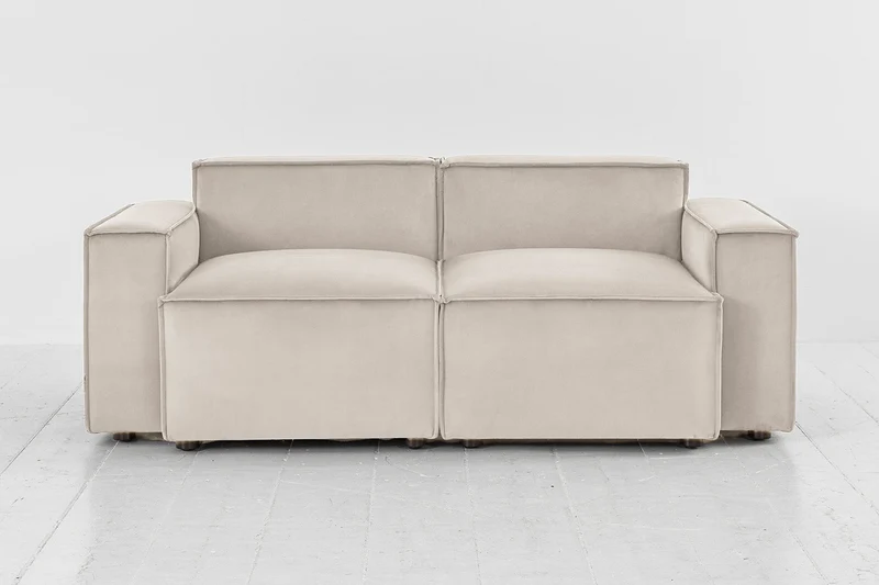 Zweisitzer-Sofa Model 03, Knochenweiß