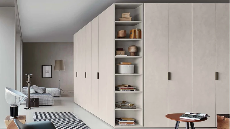 Sarmadio Kleiderschrank auf Maß
