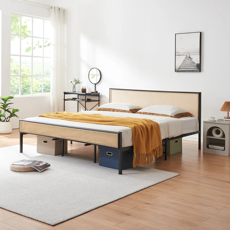 Metallbett Linköping mit rechteckigem Kopfteil [en.casa]