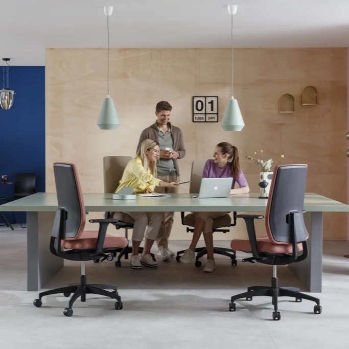 Ergonomischer Bürostuhl COMFORT – Dauphin | 5 Jahre Garantie