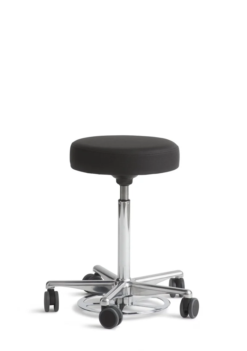 Lab Hocker mit Fußbedienung