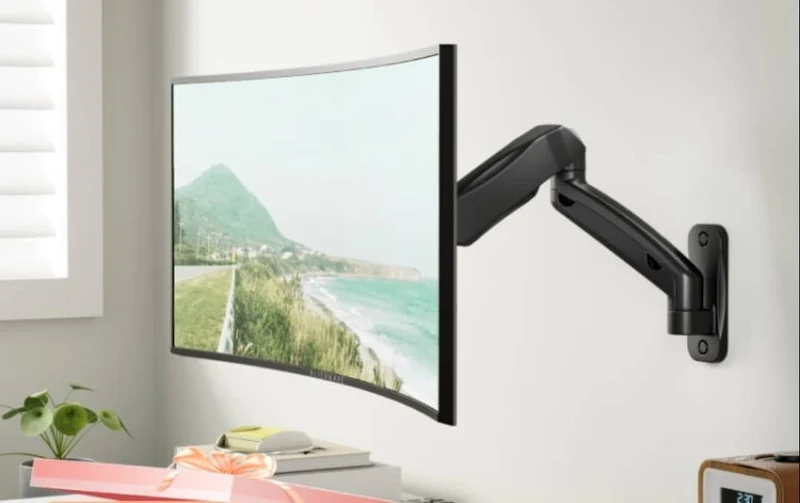 höhenverstellbare Bildschirm-Halterung / Height-adjustable screen mount