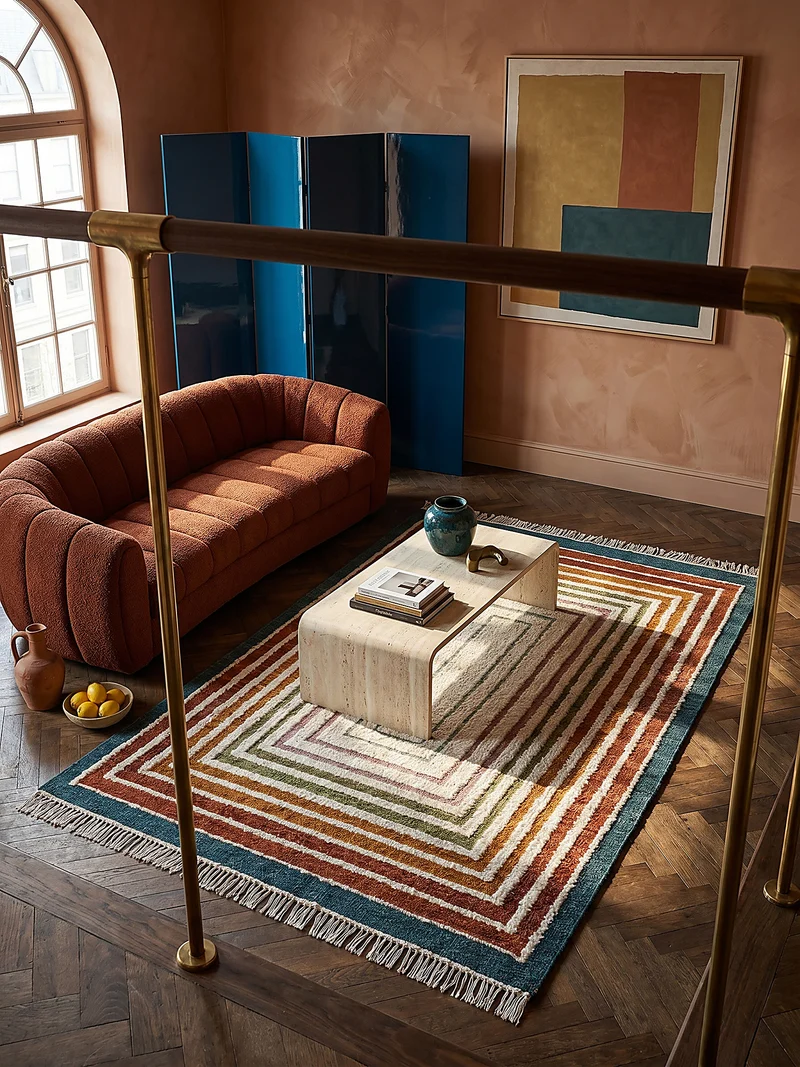 Flachgewebe-Teppich Bouclé-Frame · 74 % Wollanteil · handgewebt mit Fransen