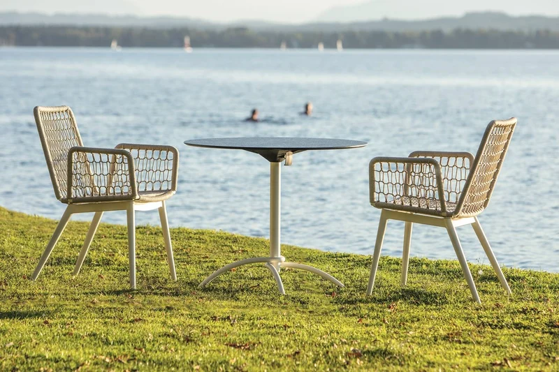 Wing Light Stuhl Outdoor