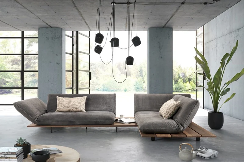 Akito Sofa