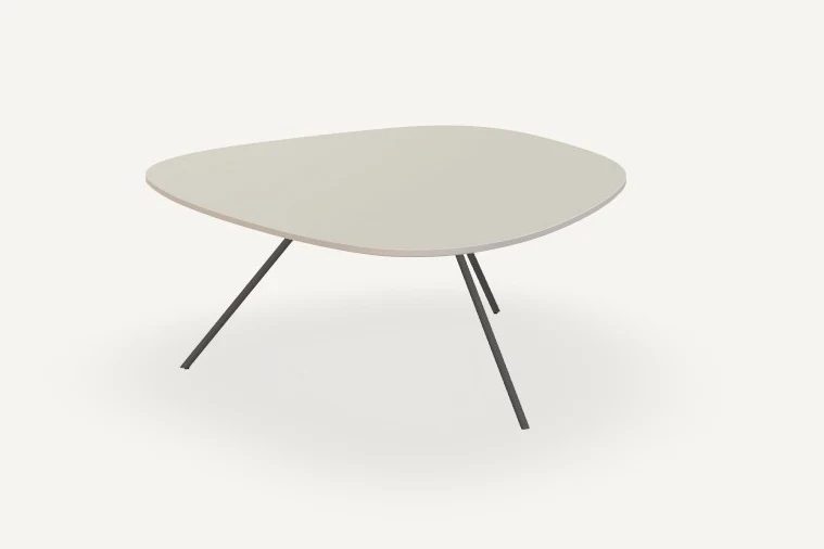 Liliom Couchtisch