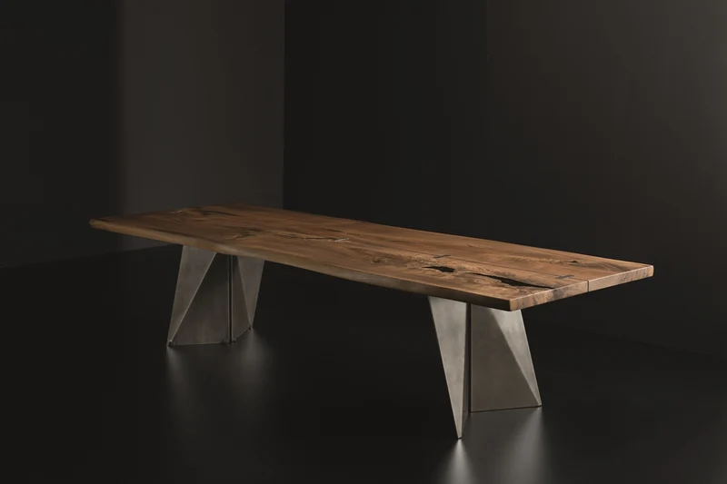 Vero Vela Metallbein Esstisch