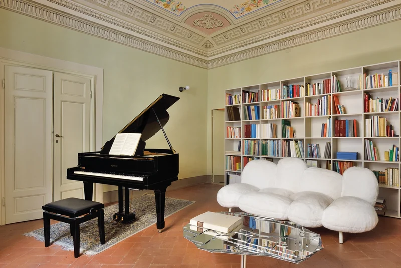 Cipria Sofa