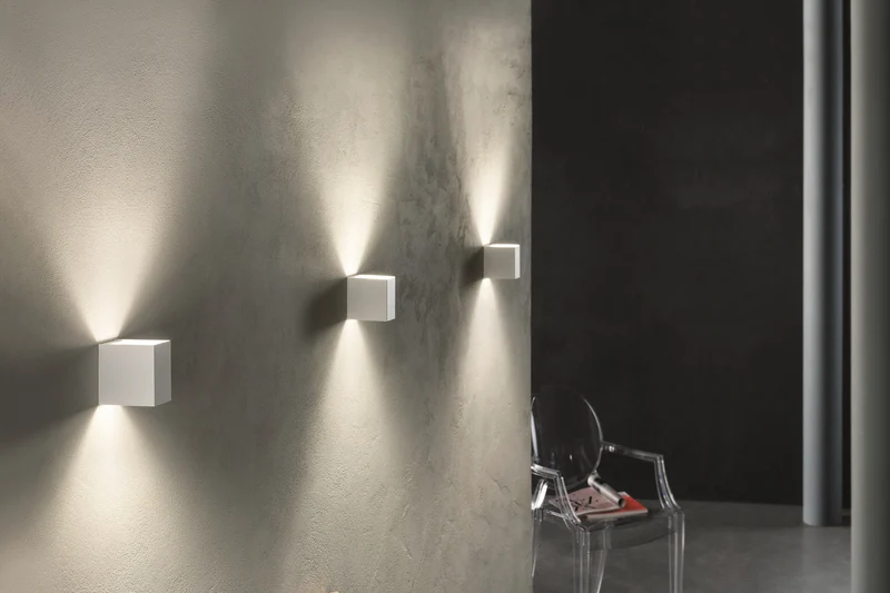 Laser Wandleuchte