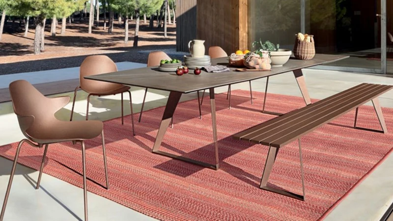 Echoes Esstisch Outdoor