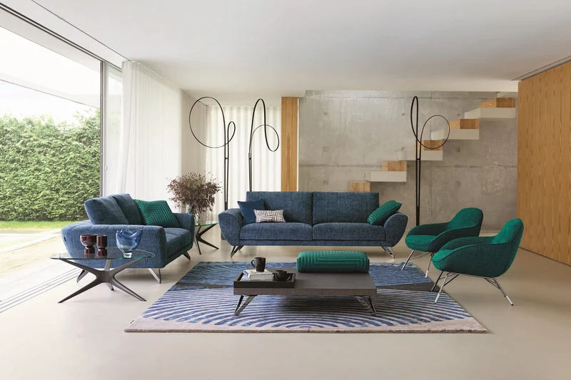 Caractere Sofa